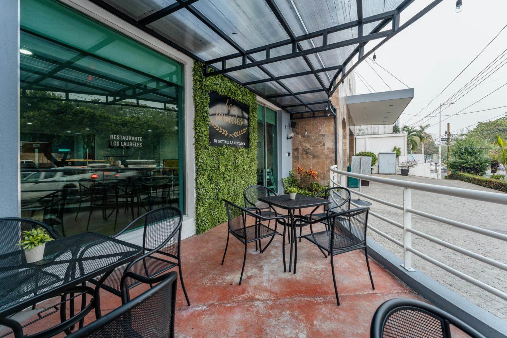 Hotel La Venta Inn Villahermosa Extérieur photo