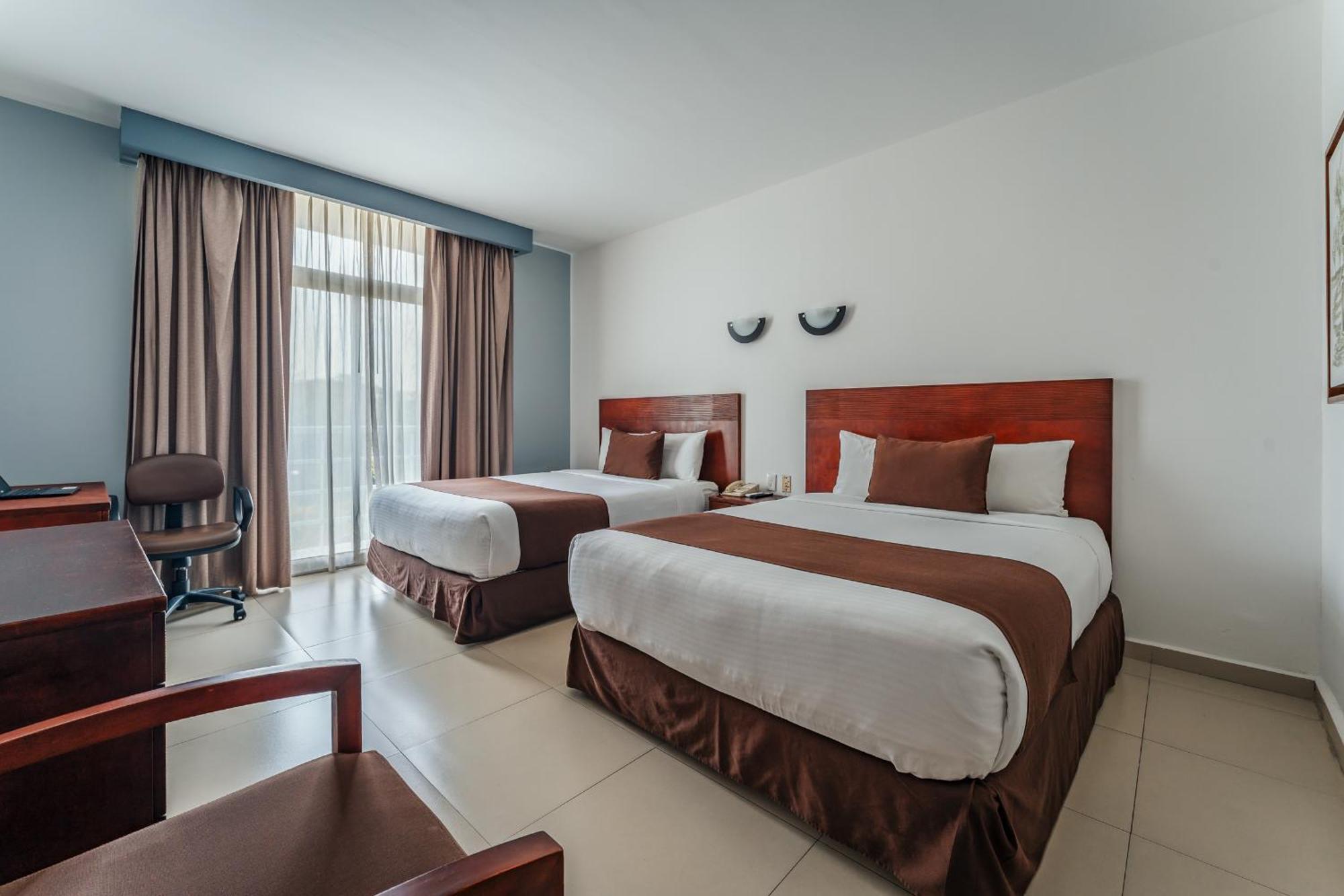 Hotel La Venta Inn Villahermosa Extérieur photo